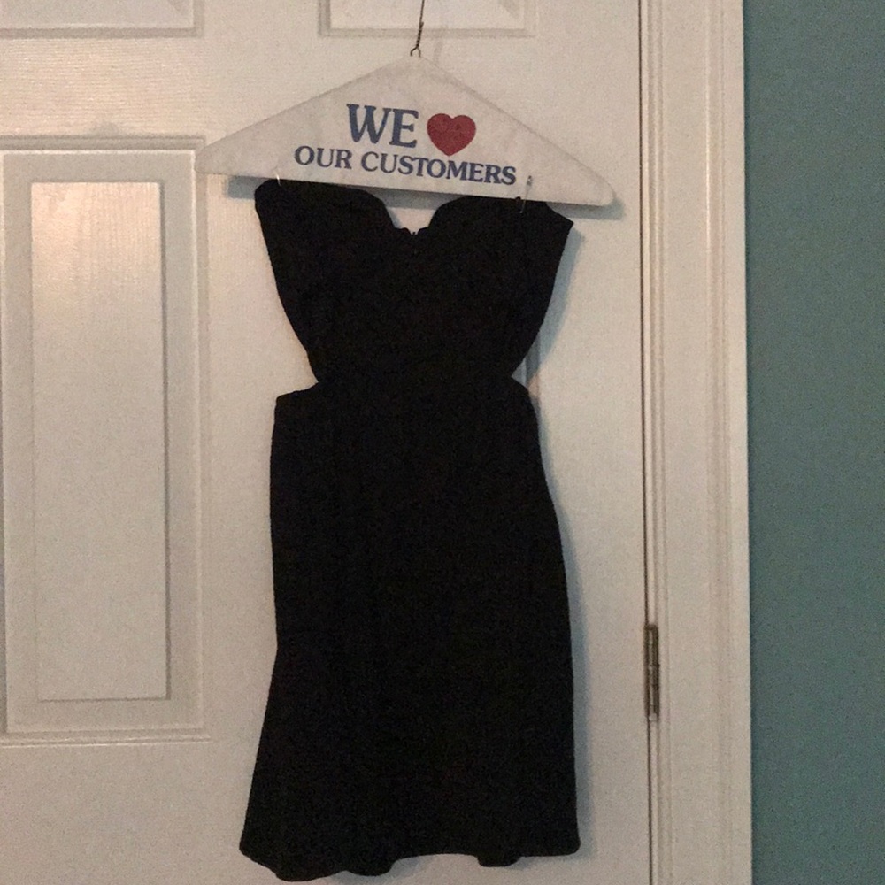 LBD - Picture 2 of 2